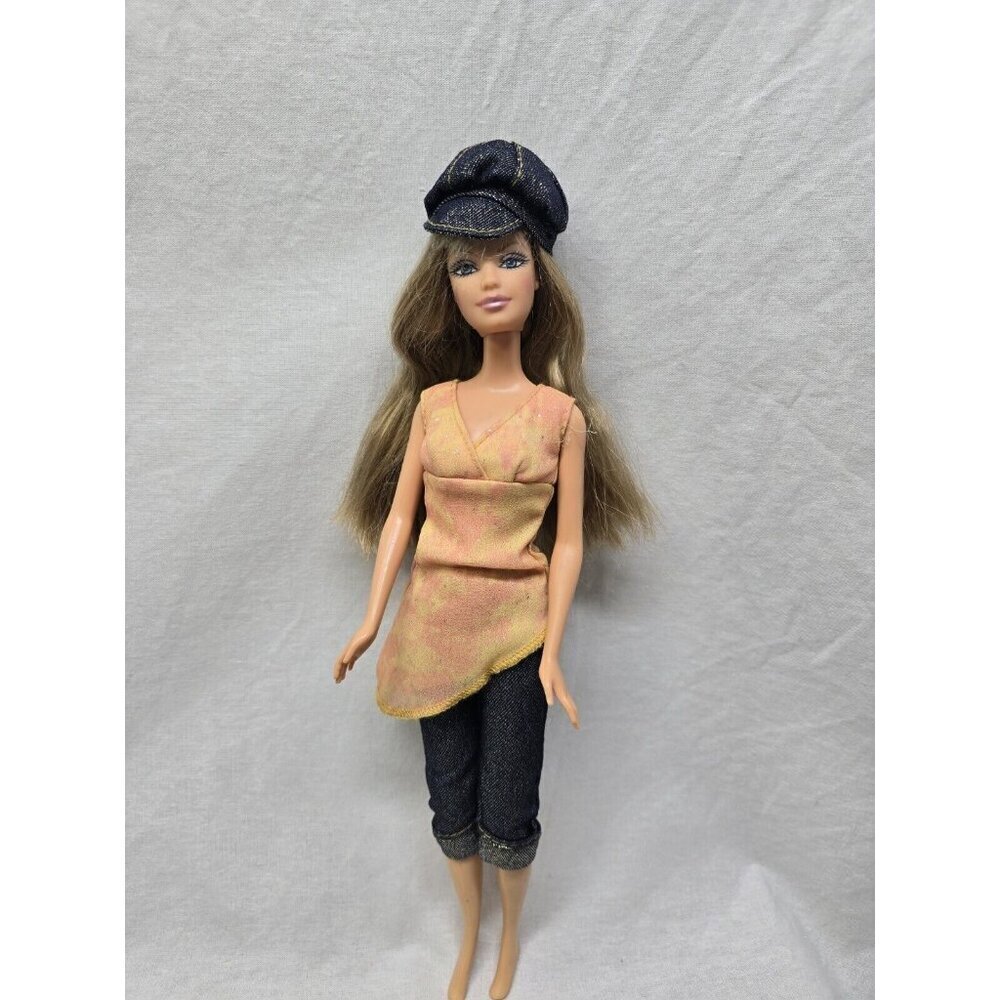 BARBIE FASHION FEVER TIA DOLL H0891 - MODERN TRENDS COLLECTION - 2005 MATTEL